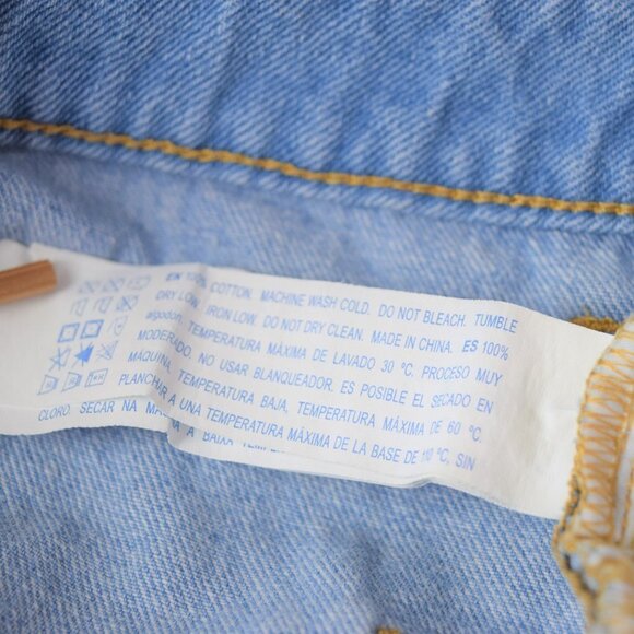 Forever 21 Denim Jean Button-Fly Cut-Off Shorts - Picture 8 of 8